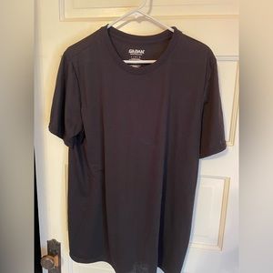 mens Gildan performance black athletic Tshirt - large